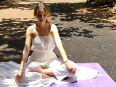 Why is kundalini yoga dangerous​